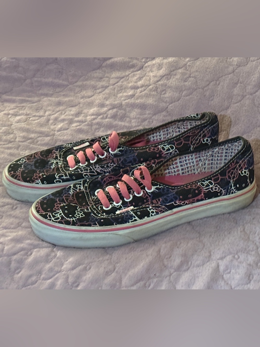 Hello Kitty Vans